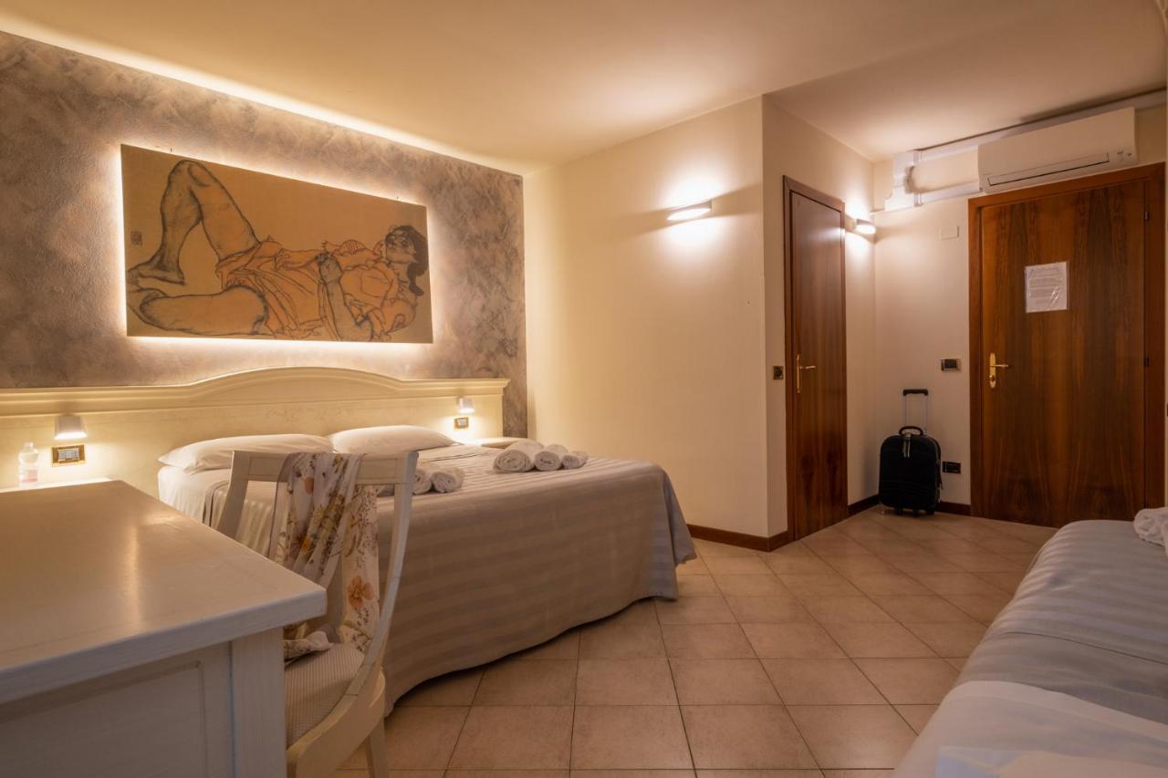 Hotel San Lorenzo Поццоленґо Екстер'єр фото